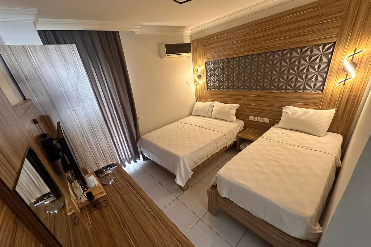 Royalty Ezel Hotel Aile Odası